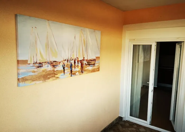 Mala Vala #1 - Seeview - 80 Qm - 2 Sz - 4 Pers Apartment Trogir