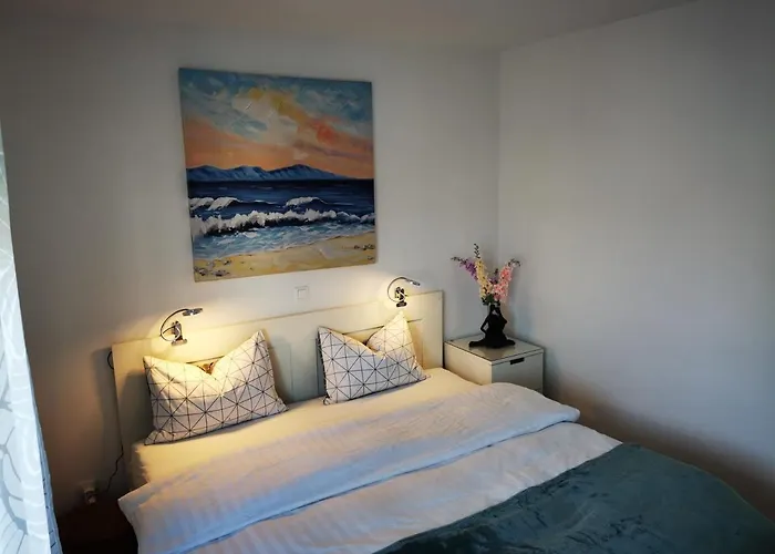 Apartment Mala Vala #1 - Seeview - 80 Qm - 2 Sz - 4 Pers Trogir